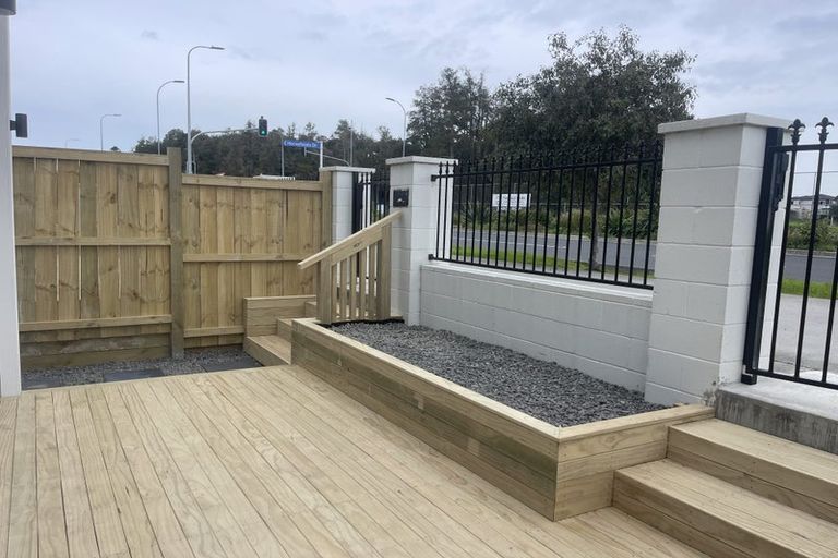 Photo of property in 219a Murphys Road, Flat Bush, Auckland, 2019