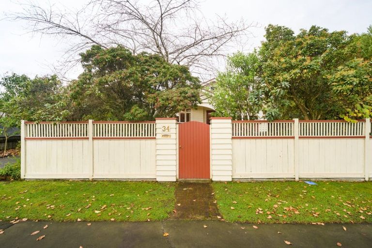 Photo of property in 34 Elmira Avenue, Hokowhitu, Palmerston North, 4410