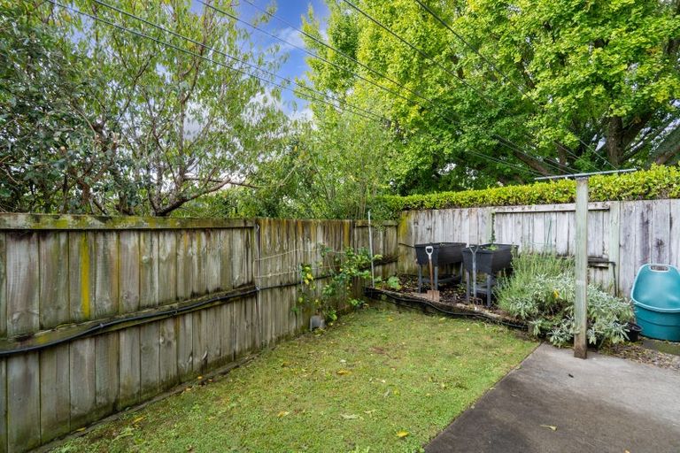 Photo of property in 23 Lilac Close, Cambridge, 3434