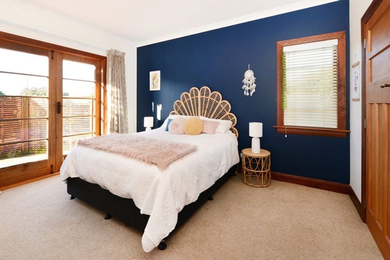 Photo of property in 17 Thackeray Street, Saint Andrews, 7988