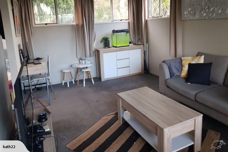 Photo of property in 27 Spinnaker Drive, Whitby, Porirua, 5024