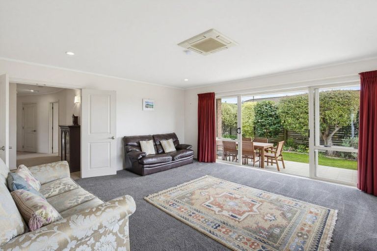Photo of property in 4 Corfe Castle Lane, Levin, 5510