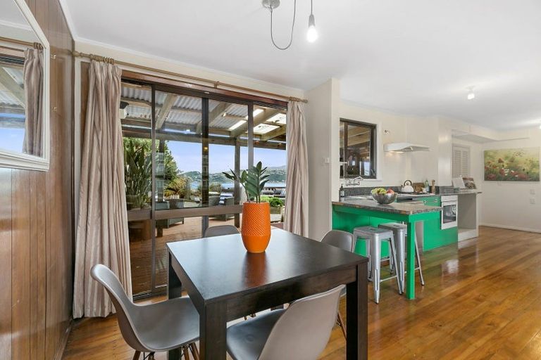 Photo of property in 3a Nuku Street, Strathmore Park, Wellington, 6022