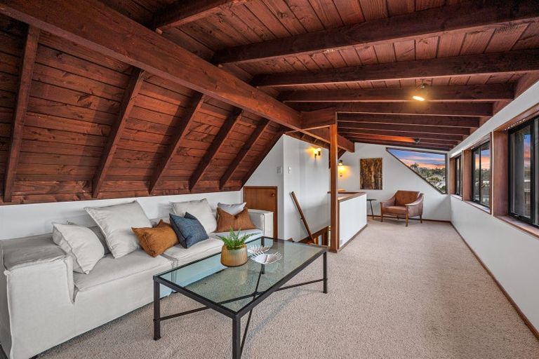 Photo of property in 2/22 Saltburn Road, Milford, Auckland, 0620