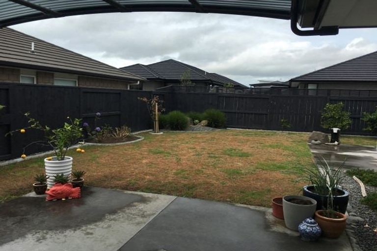 Photo of property in 30 Harding Drive, Papamoa Beach, Papamoa, 3118