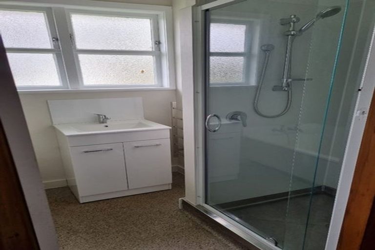 Photo of property in 62 Ellesmere Crescent, Highbury, Palmerston North, 4412