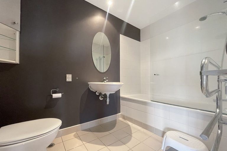 Photo of property in New Mirage, 306/86 The Strand, Parnell, Auckland, 1010