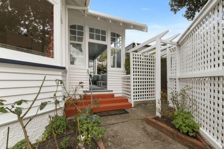 Photo of property in 4 Dundas Street, Seatoun, Wellington, 6022