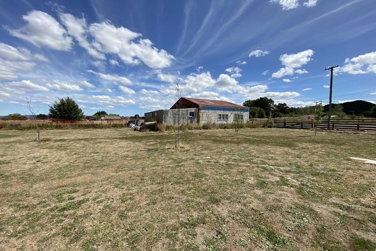 Photo of property in 11 Makohine Lane, Ohingaiti, Kimbolton, 4785