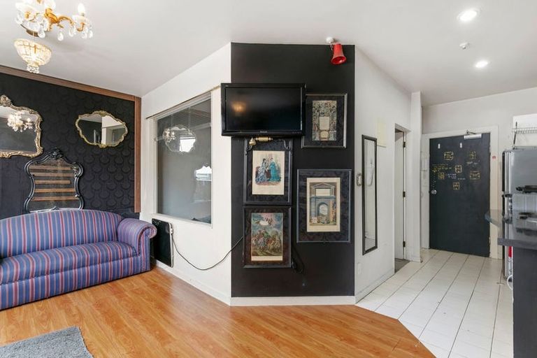 Photo of property in Regency Apartments, 5d/49 Manners Street, Te Aro, Wellington, 6011