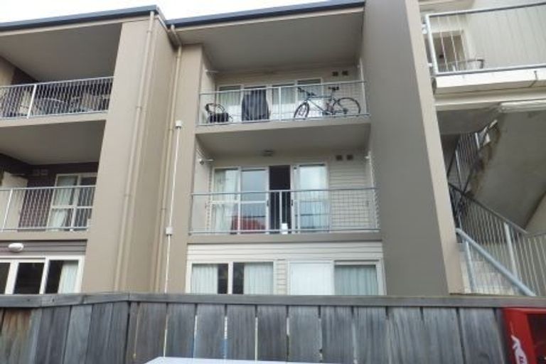 Photo of property in 11/30 Mathesons Road, Phillipstown, Christchurch, 8011