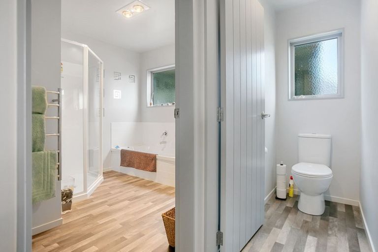 Photo of property in 180 Greenhills Drive, Coromandel, 3506