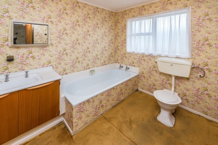 Photo of property in 3 Karamu Street, Tawhero, Whanganui, 4501