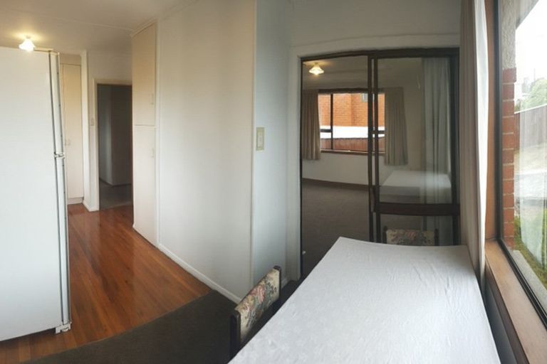 Photo of property in 225 Pine Hill Road, Dalmore, Dunedin, 9010