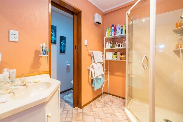 Photo of property in 5a Kent Place, Mosgiel, 9024