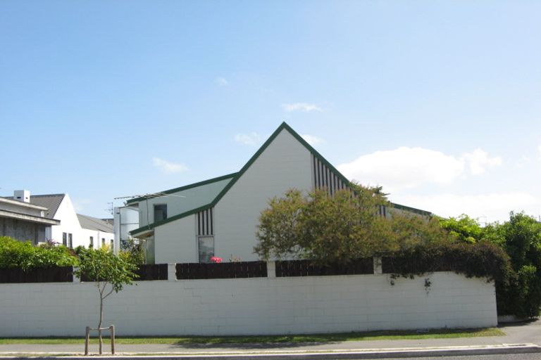 Photo of property in 9/11 Winchester Street, Merivale, Christchurch, 8014