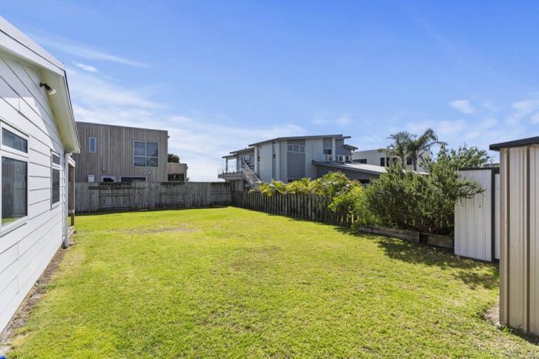Photo of property in 107b Esplanade Drive, Whangamata, 3620
