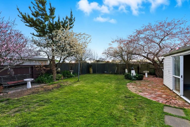 Photo of property in 125 Harris Crescent, Papanui, Christchurch, 8053