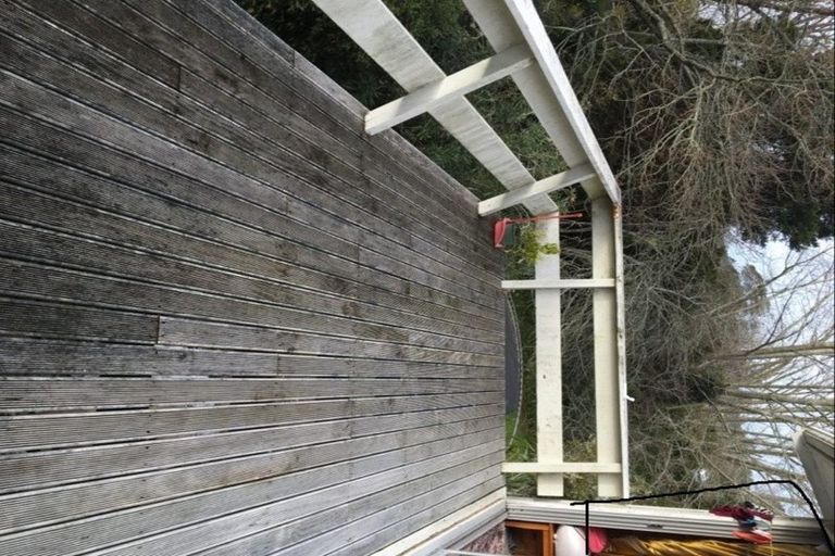 Photo of property in 2 Churchouse Road, Greenhithe, Auckland, 0632