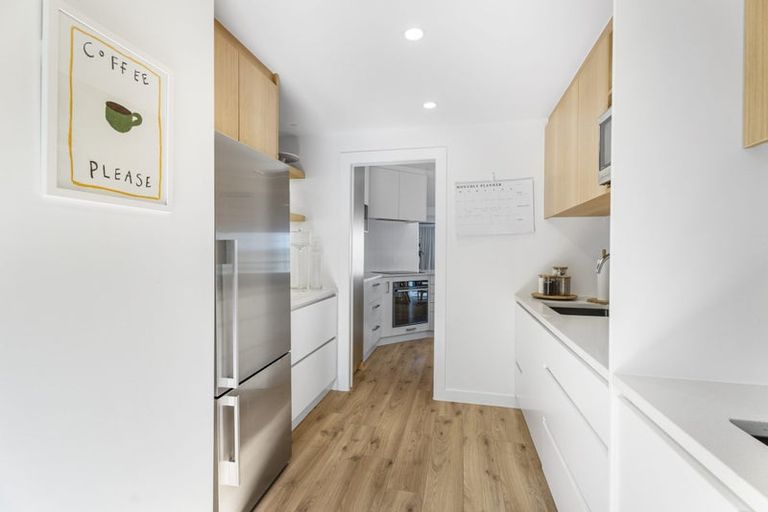 Photo of property in 785 Whangaparaoa Road, Manly, Whangaparaoa, 0930