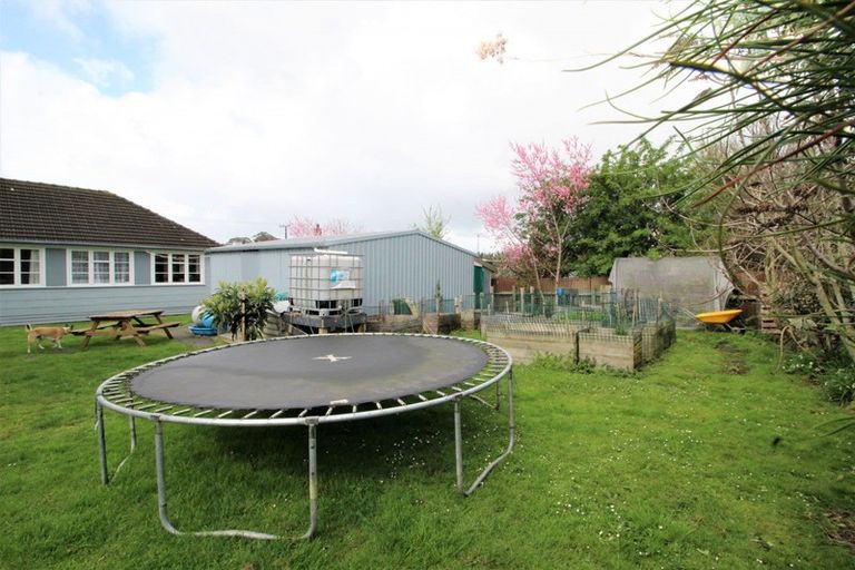 Photo of property in 27 Burgoyne Street, Woodville, 4920