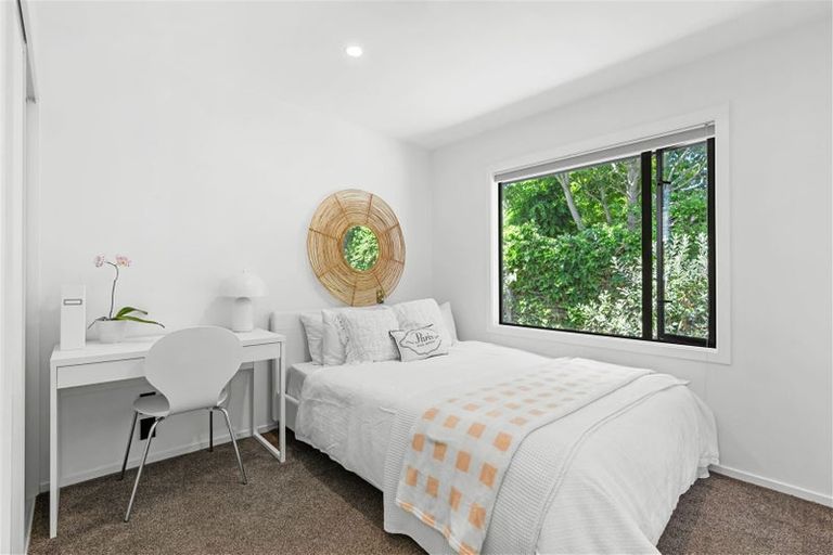 Photo of property in 71b Wairakei Road, Bryndwr, Christchurch, 8052