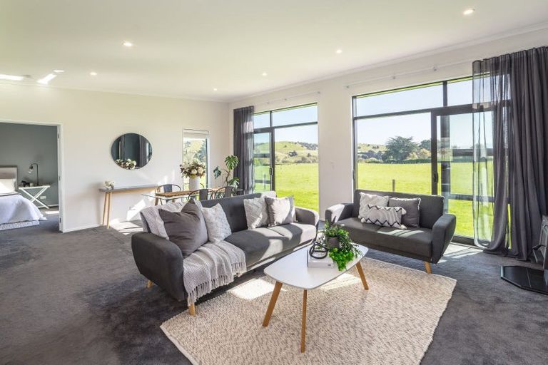 Photo of property in 34 Admiral Road, Gladstone, Masterton, 5883