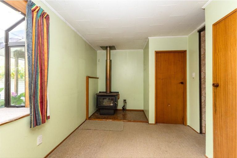 Photo of property in 11 Woodbury Road, Geraldine, 7991