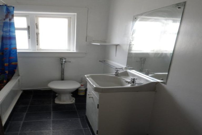 Photo of property in Astoria Flats, 365 The Terrace, Te Aro, Wellington, 6011