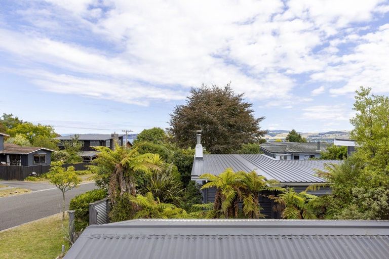 Photo of property in 14a Weka Road, Waipahihi, Taupo, 3330