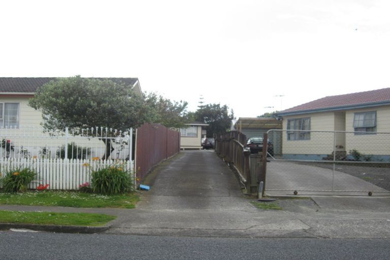 Photo of property in 205 Wordsworth Road, Manurewa, Auckland, 2102