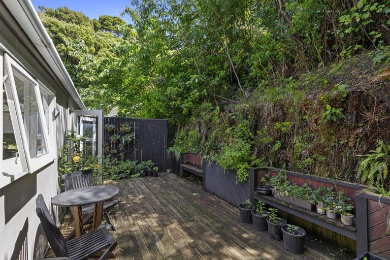 Photo of property in 89 Mulberry Street, Normandale, Lower Hutt, 5010