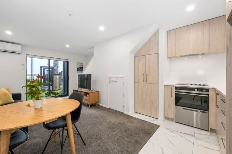 Photo of property in 4/4 Riccarton Road, Riccarton, Christchurch, 8011