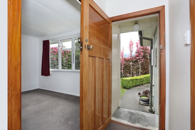 Photo of property in 36 Leicester Street, Terrace End, Palmerston North, 4410