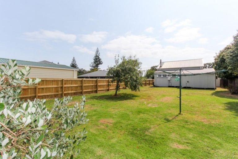 Photo of property in 65a Queen Street, Waitara, 4320