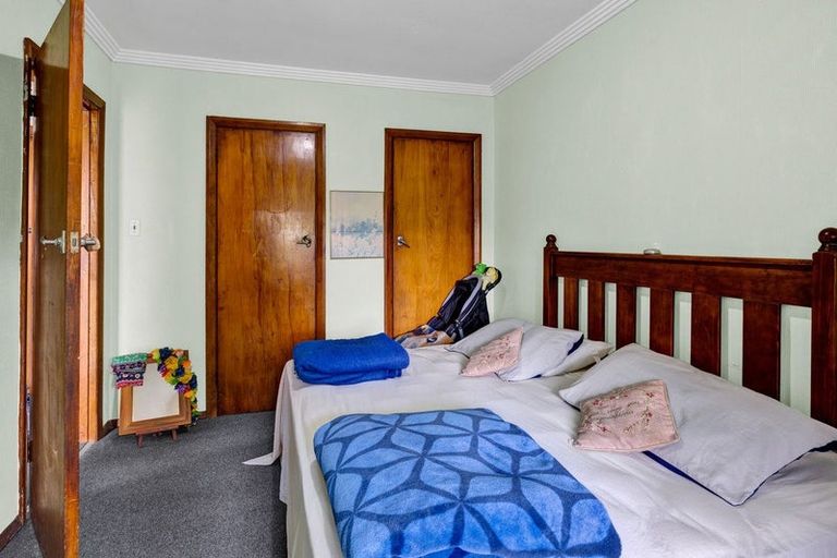 Photo of property in 13 Douglas Street, Hawera, 4610