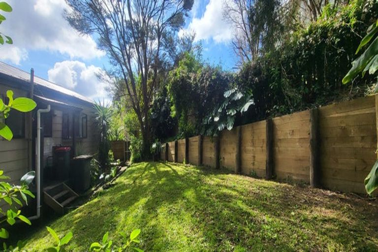 Photo of property in 22 Anne Mclean Drive, Bayview, Auckland, 0629