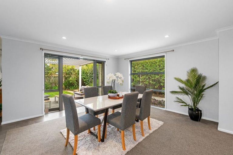 Photo of property in 9 Maple Lane, Huapai, Kumeu, 0810