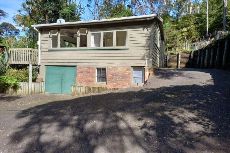 Photo of property in 56 Whatipu Road, Huia, Auckland, 0604