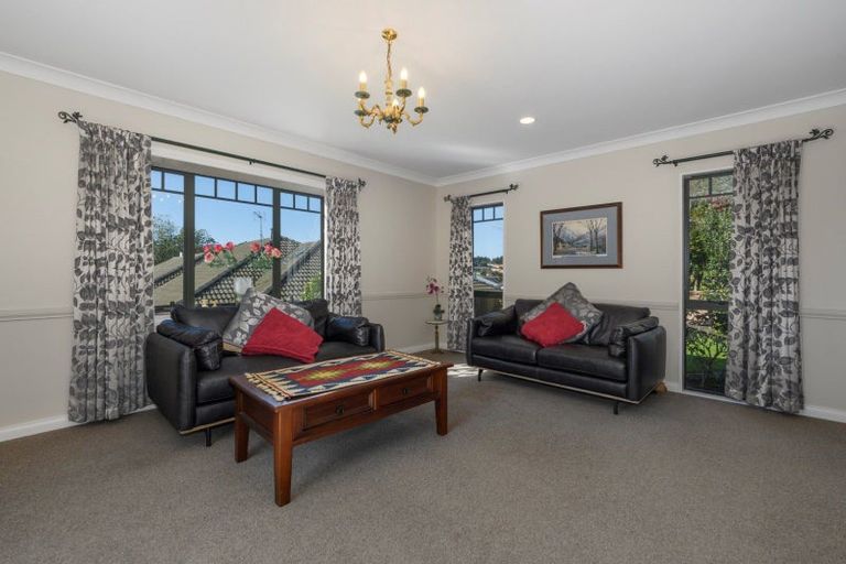 Photo of property in 14 Braeburn Place, Bethlehem, Tauranga, 3110