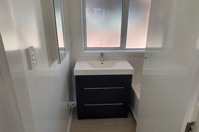 Photo of property in 2/408 Armagh Street, Linwood, Christchurch, 8011