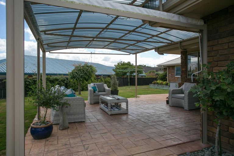 Photo of property in 8 Cedar Way, Morrinsville, 3300