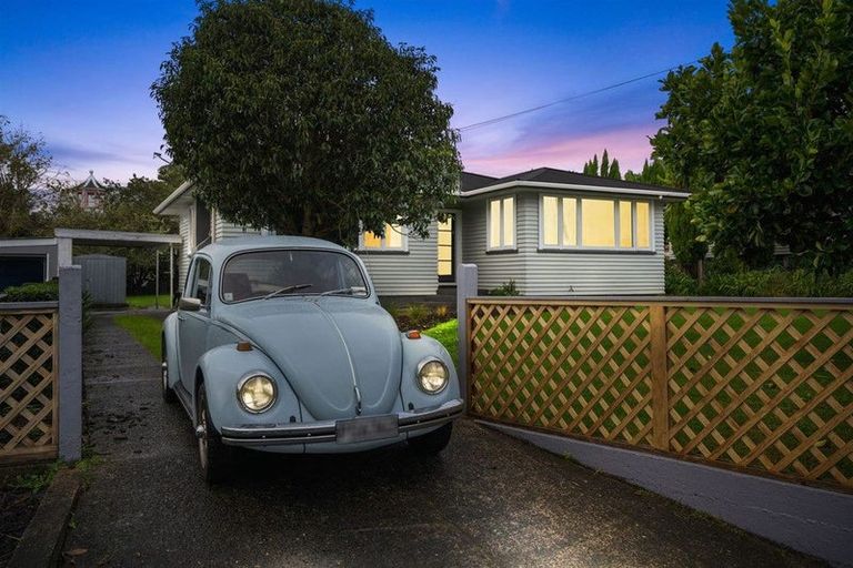 Photo of property in 9 Tuatara Drive, Te Kamo, Whangarei, 0112