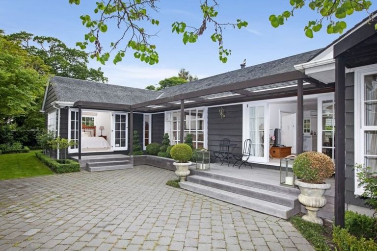 Photo of property in 233 Clyde Road, Burnside, Christchurch, 8053