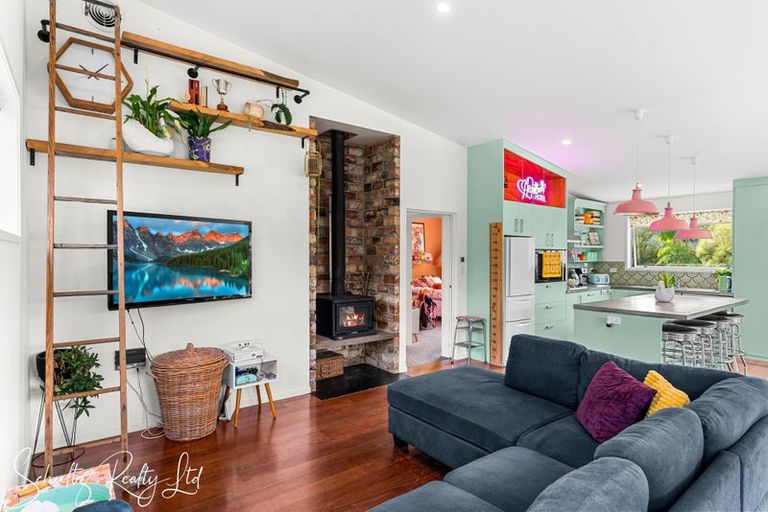 Photo of property in 37 Willow Lane, Maungaturoto, 0588