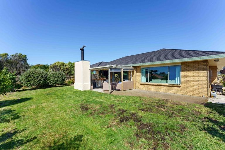 Photo of property in 57 Regent Drive, Paraparaumu Beach, Paraparaumu, 5032