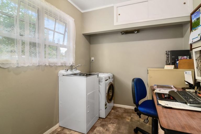 Photo of property in 323 Malfroy Road, Pomare, Rotorua, 3015