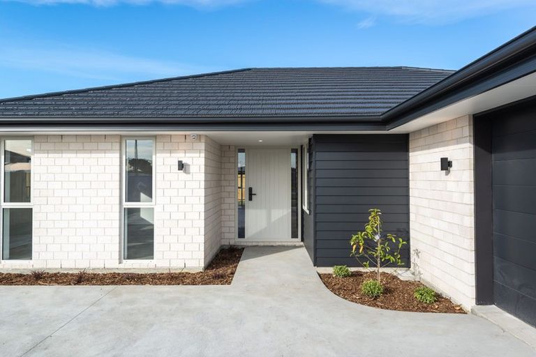 Photo of property in 27 Owaka Road, Wigram, Christchurch, 8025