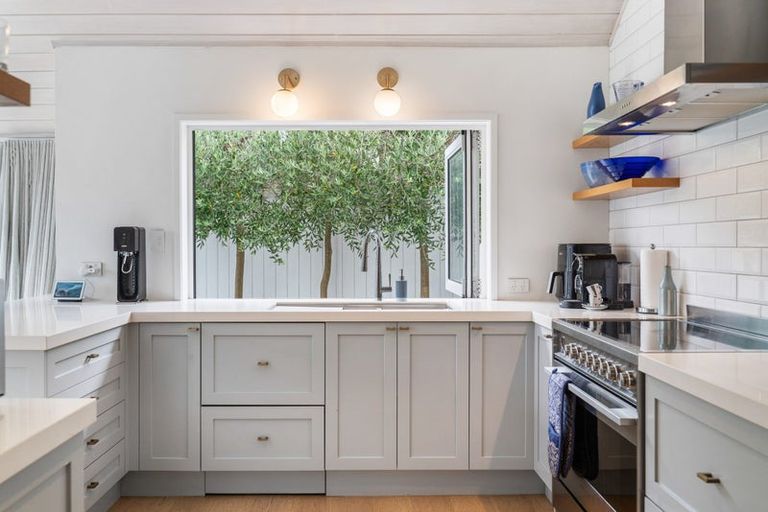 Photo of property in 24 Brodie Lane, Pauanui, Hikuai, 3579