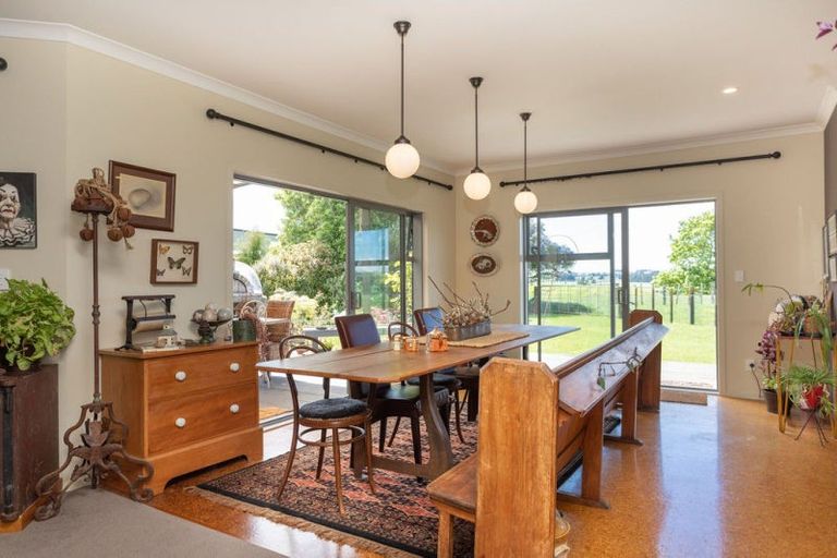 Photo of property in 52a Ruahine Street, Dannevirke, 4930